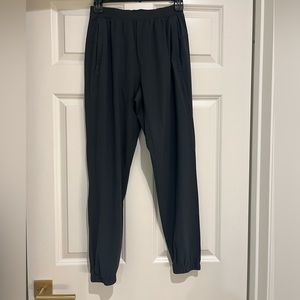 EUC Mens Lululemon Surge Jogger